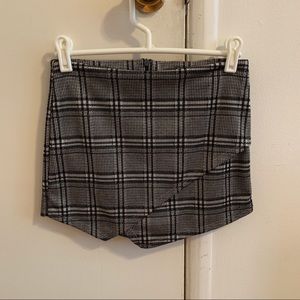 plaid skort
